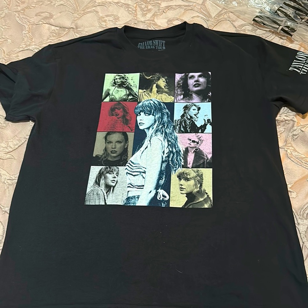 NEW NEVER WORN Multicolored Taylor Swift ‘The Eras Tour’ T-Shirt!!